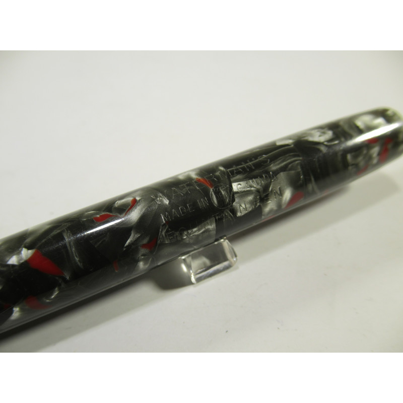 Stylo Plume Waterman Lara Croft Stylo Plume Waterman édition Lara Croft - Noir Et Orange - État Comme Neuf Lara Croft Déguisement