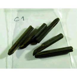 Set of 5 hard rubber feeds...