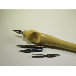 French ergonomic pen holder