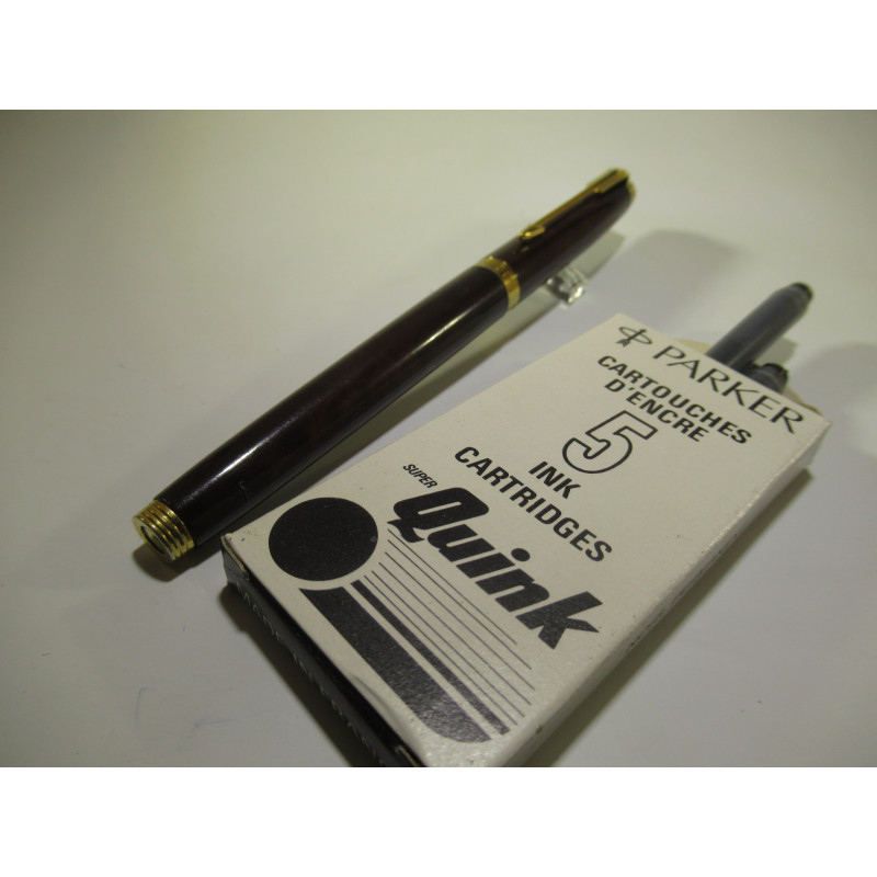 Stylo Plume PARKER 75 Laque Noire - Or - Occasion - Pièce De Collection