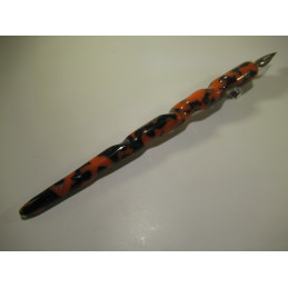 French resin pen holder