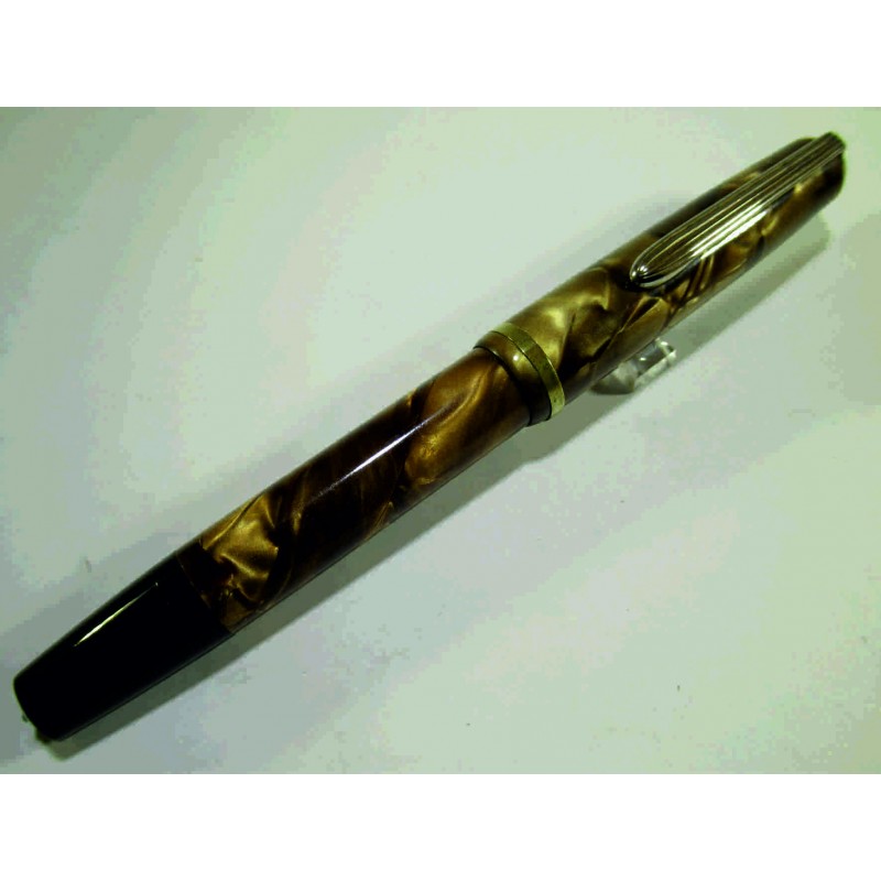 Collection De Stylos Plume Vintage – Divers Modèles Et Matériaux – XXe Siècle (probablement Europe)